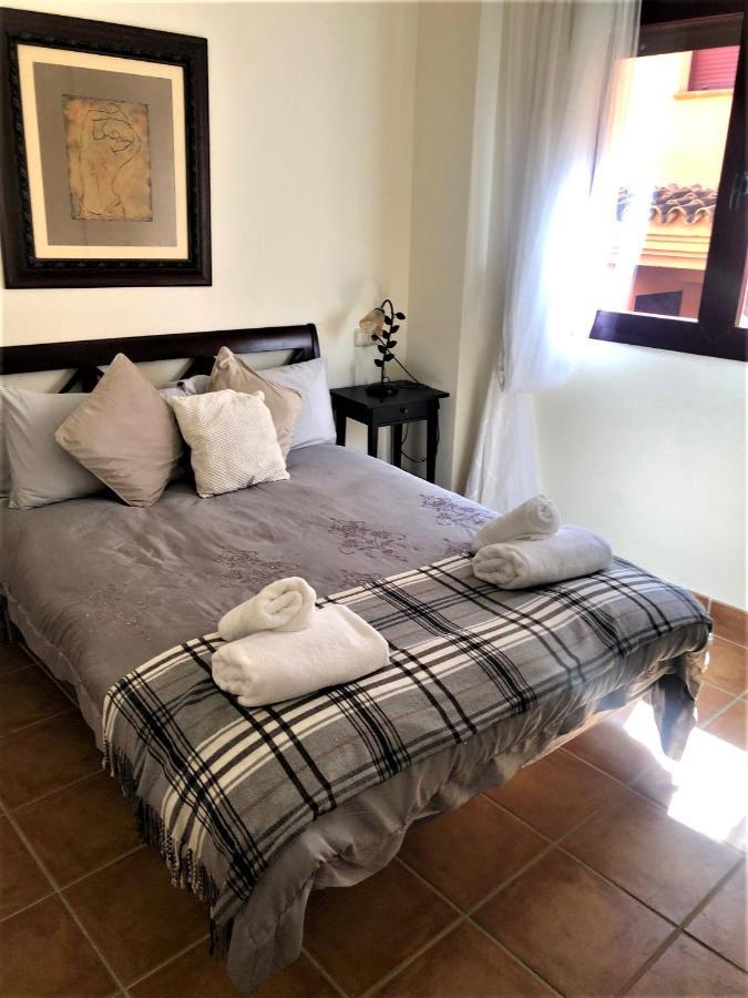 Elegant 2Br Apartment Puerto Banus Marbella Just 12 Minutes Away By G00Giemaps Estepona Exterior photo
