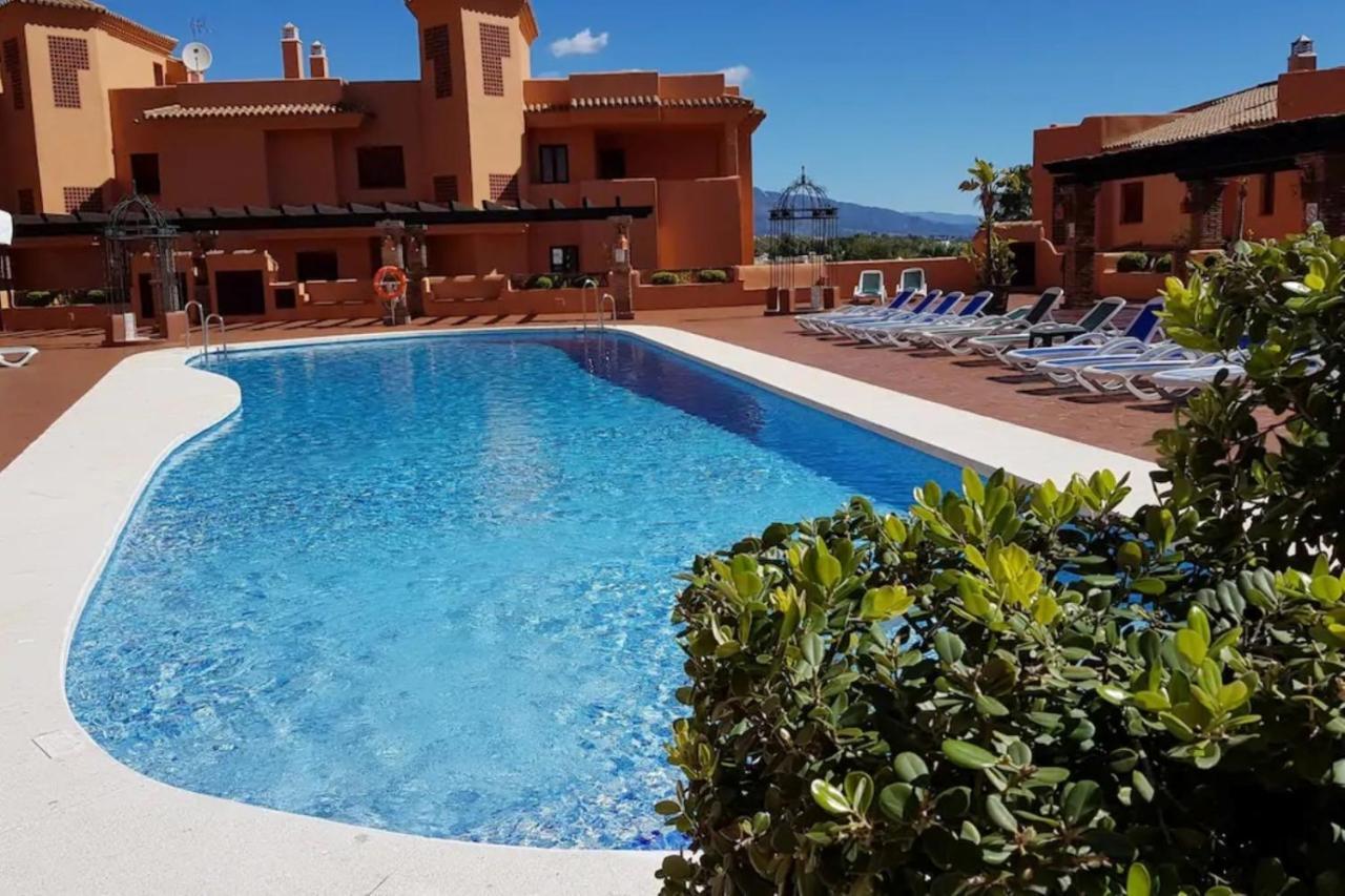 Elegant 2Br Apartment Puerto Banus Marbella Just 12 Minutes Away By G00Giemaps Estepona Exterior photo