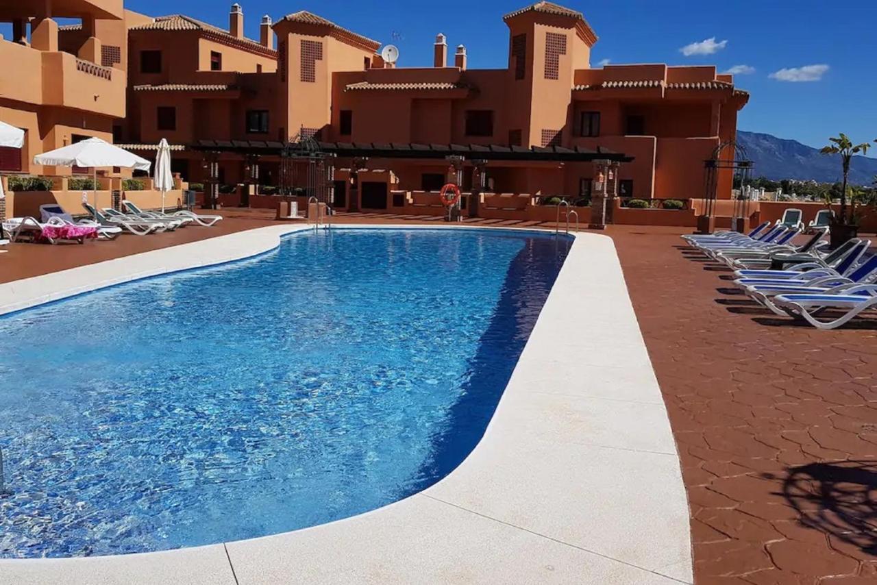 Elegant 2Br Apartment Puerto Banus Marbella Just 12 Minutes Away By G00Giemaps Estepona Exterior photo